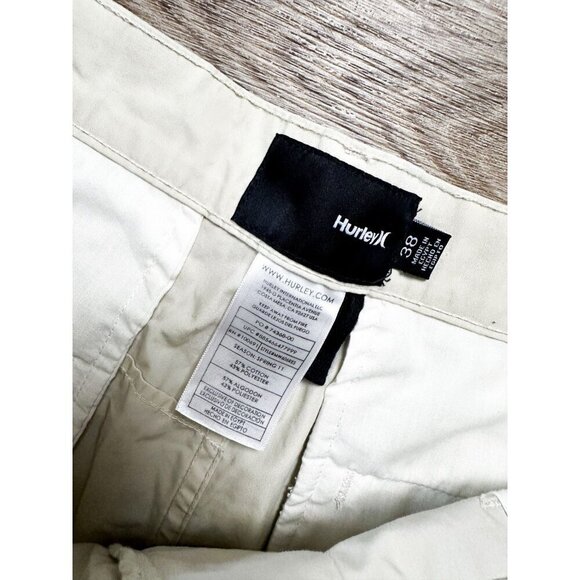 Hurley Khaki Flat Front Shorts Mens 28 Tan Classic Basic Shorts - Picture 4 of 4